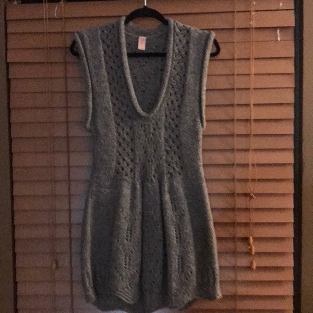Women’s tunic sweater